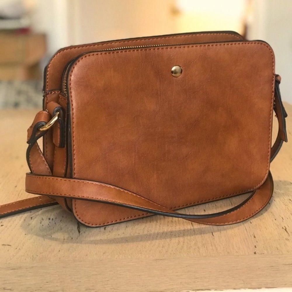 Sole society crossbody